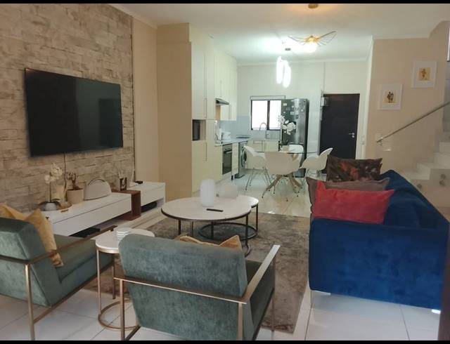 2 BEDROOM TOWNHOUSE FOR SALE IN FOURWAYS